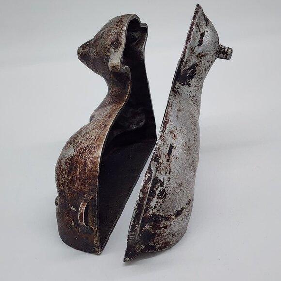 Cast aluminum Lamb Cake Mold Kitchen Display Piece Aged Patina Stamped - Picture 5 of 9